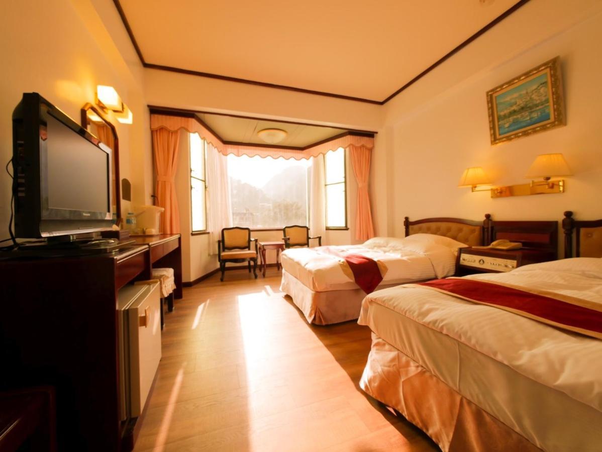 Utopia Holiday Hotel Хэпин Экстерьер фото
