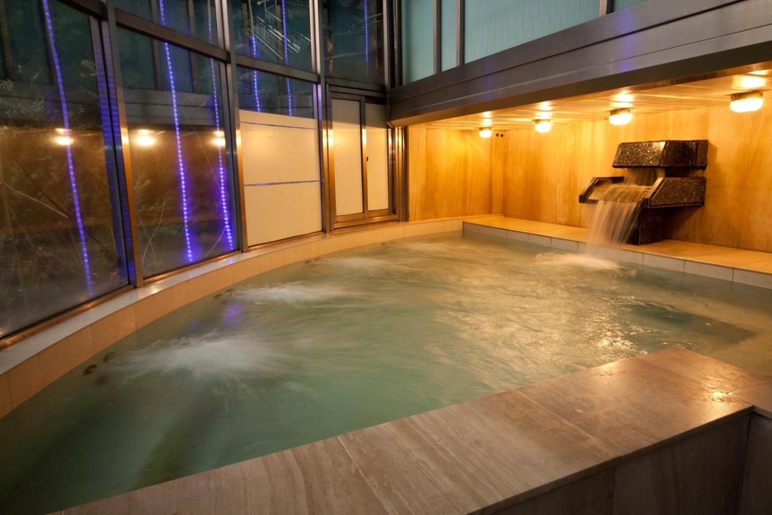Utopia Holiday Hotel Хэпин Экстерьер фото